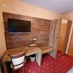 Ξενοδοχείο Geiger 3*